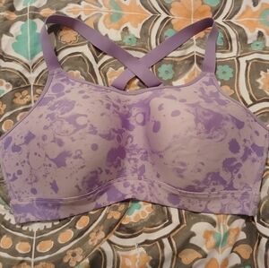 NWT Under Armour Mid Crossback Sports Bra